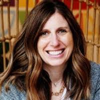 Kristin Simon's Instagram, Twitter & Facebook