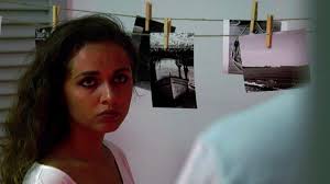 Mara zeigt Kev die kalte Schulter (Video)