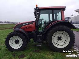 Valtra HiTech N91 Tractor