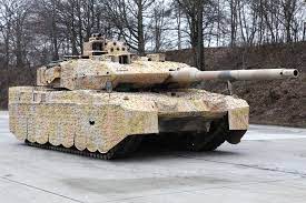 Maďarsko kupuje tanky Leopard 2A7+ a houfnice PzH 2000 | Armádní noviny