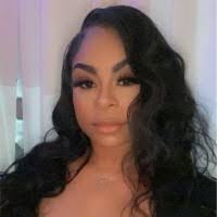 Vicki Worsham's Instagram, Twitter & Facebook