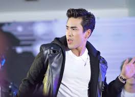 #nadech #urassayas #nadechyaya #yaya #bajangfamilyny #nyinterfc #nyfc… Would You Like Fries And Teddy Bear With That 2019 Celeb Drama Recapped
