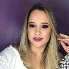 Amanda Ricci (amandacrmk)