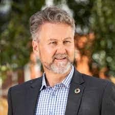 Charles Holsopple's Instagram, Twitter & Facebook