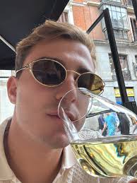 Arrasta pro lado 👉🏻