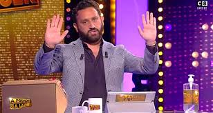 Le billet de nicole ferroni. A Prendre Ou A Laisser C8 Horaire Tardif Audiences Cyril Hanouna Devoile La Date De La Fin Du Jeu Toutelatele