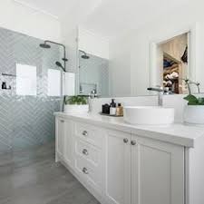 When you need to remodel or makeover your bathroom interior, you can start from the tiles. 43 Hampton Style Bathrooms Ideas Hampton Style Bathrooms Bathroom Inspiration Bathrooms Remodel