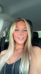 Jocelyn Leigh Cromhout