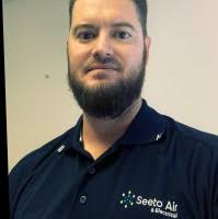 200+ "Rob Earl" profiles