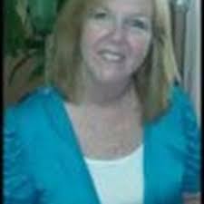 Kate Sansone's Instagram, Twitter & Facebook