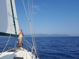 An effective anchoring plan can prevent anchor accidents and avoid any operational failure. Our Year In Pictures Two Get Lost