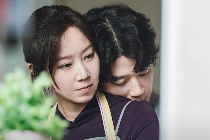 Kong Hyo Jin And Jung Jun Won's Sweet Married Life Is Tested By A Dangerous  Secret In "A Bona Fide Killer" | Soompi