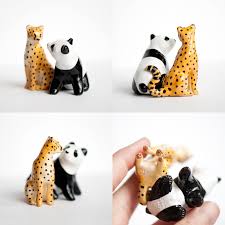 Si votre guide des animaux spirituels est un panda roux, cela implique que vous avez une âme douce et sensible avec une disposition égale. Cheetah And Panda Totem Biscuit S Space The Blog Of Photographer Katherine Carver