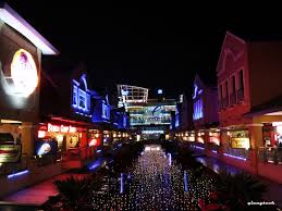 Places petaling jaya, malaysia shopping & retailshopping mall the curve, mutiara damansara. Ah Qiang S Blog The Curve Shopping Mall