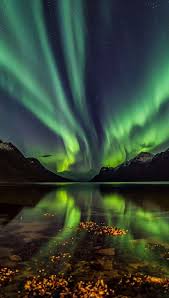 Epingle Par Sophia Sur Aurora Boreales Fond Ecran Gratuit Paysage Photo Paysage Magnifique Photos Paysage The green ovals turn red when the aurora is forecasted to be more intense. photo paysage magnifique