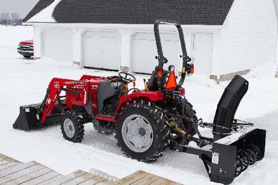 Airman 1532 4WD Platform Tractor