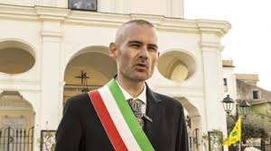Trend Google: sindaco di castel volturno