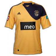 Bei sportscheck findest du alles rund um sport & freizeit. Adidas Benfica Lissabon Trikot Away Preise Und Testberichte Bei Yopi De