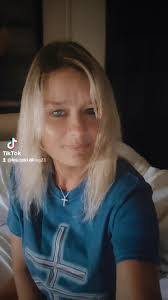 Kristy Setzer's Instagram, Twitter & Facebook