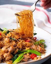 Cut into smaller pieces if desired. Thai Soy Sauce Glass Noodles Pad See Ew Woon Sen Marion S Kitchen Recipe Glass Noodles Recipe Asian Recipes Recipes