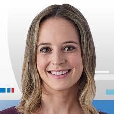 Amanda Stoots's Instagram, Twitter & Facebook