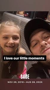 Krista Pellerin's Instagram, Twitter & Facebook