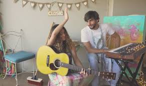 Álvaro soler eterno agosto sofia. Barrer A Casa De Sofia Ellar Y Alvaro Soler Un Sueno Que No Fuera Real