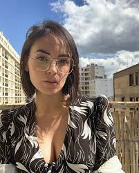 You will find below the horoscope of agathe auproux with her interactive chart, an excerpt of her astrological portrait and her planetary dominants. Agathe Auproux Agatheauproux