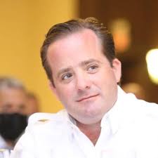 Gerson Vasquez (@GersonV07115146)