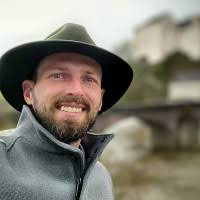 600+ "Eidt" profiles