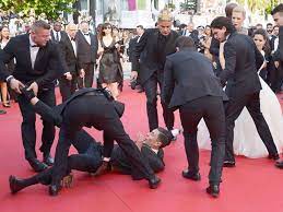 5 Tips For Hiring A Personal Bodyguard - Fast Guard Security Service