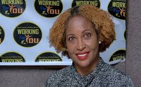 Sharon Rattan's Instagram, Twitter & Facebook