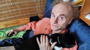 Jaroslav flegr is a czech parasitologist, evolutionary biologist, and author of the book frozen evolution. Biolog Jaroslav Flegr Varuje Zima Bude Kruta Pocty Hospitalizovanych Mohou Klesnout Az Na Jare Extra Cz