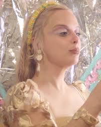 Daisy Pike (@daisypikecanada) • Instagram photos and videos