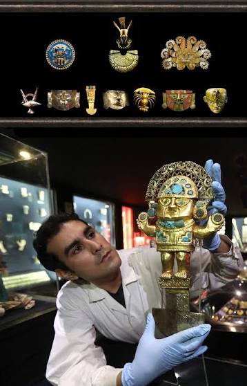 HISTÓRICO! PERÚ INAUGURA EN SHANGHÁI LA EXPOSICIÓN ARQUEOLÓGICA MÁS GRANDE DE NUESTRA HISTORIA EN CHINA ¡Un hito verdaderamente histórico para la proyección de nuestra identidad nacional en el mundo! Ante una selecta