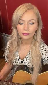 Dolores Redding's Instagram, Twitter & Facebook