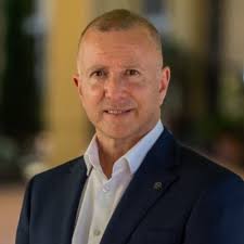 After some time off post the birth of my beautiful daughter