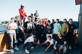 Internet Money S Lemonade Is Dominating The Spotify Charts Seeking more png image mic stand png,microphone stand png,lemonade png? lemonade is dominating the spotify charts