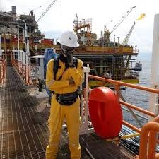 Malay ghost and urband legend, malaysian creepypasta. Tiba2 Air Laut Libas Pekerja Offshore Kongsi Gambar Jamban Gerun Habis Kisah Dunia