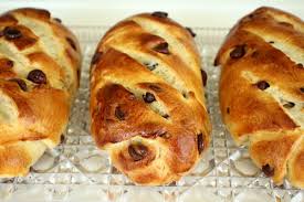 Pin By Mission Food Adventure On Bread In 2020 Vienna Bread Chocolat Recipe Gourmet Recipes