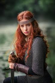 Heftige Damen Mittelalterliche Frisuren Wikinger Frisuren Frauen Frisuren