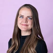 Frankie Clements's Instagram, Twitter & Facebook