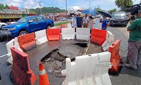 Selain fokus utama pembangunan sumber daya manusia berkualitas, pembangunan infrastruktur juga masih akan menjadi salah satu prioritas pemerintah hingga 5. Rm3 5 Juta Baiki Saluran Paip Pembentuangan Jalan Mendap Di Inanam Peter Sabah Post
