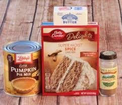 Easy Pumpkin Spice Dump Cake Recipe At Thefrugalgirls Com Moist Spice Cake Spice Dump Cake Recipe Pumpkin Pie Mix