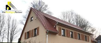 Drp Verschonert Und Erweitert Wohnraum Dacharbeiten Garage Doors Outdoor Decor Und Garages