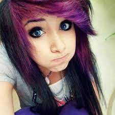 Emo Hairstyles For Girls For An Edgy And Funky Look Fashionarrow Com In 2020 Emo Girl Hairstyles Emo Hair Medium Hair Styles