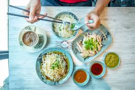 See more ideas about hainanese chicken, chicken rice, favorite dish. Ipoh Oon Kee Taugeh Ayam æ€¡å®å®‰è®°èŠ½èœé¸¡ Lebuh Acheh Georgetown Penang Crisp Of Life