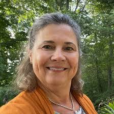 Saundra Casey's Instagram, Twitter & Facebook