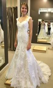 Essense Of Australia Ivory Lace Over Oyster Dolce Satin D1617 1 000 Size 6 New Un Altered Online Wedding Dress Custom Wedding Dress Wedding Dresses 2018