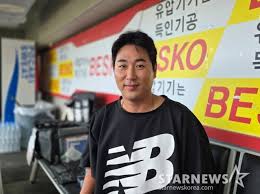'Only Two in Korea, the U.S., and Japan': At 41, Woo Kyu-min begins to approach Asia's first-ever grand record... The 'divine move' made by KT three years ago has returned